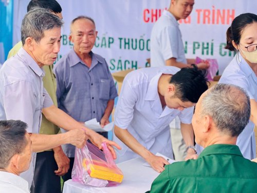 bs phong.jpg