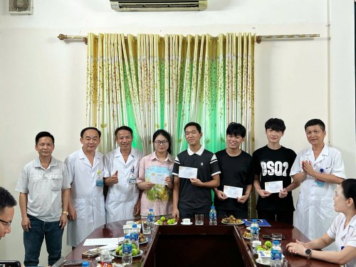 trao thường.jpg