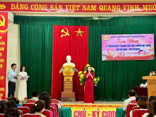 gen-h-khoa lây trả lời.jpg