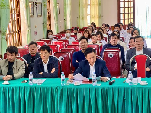 gen-h-HT B&Ecirc;N T.jpg