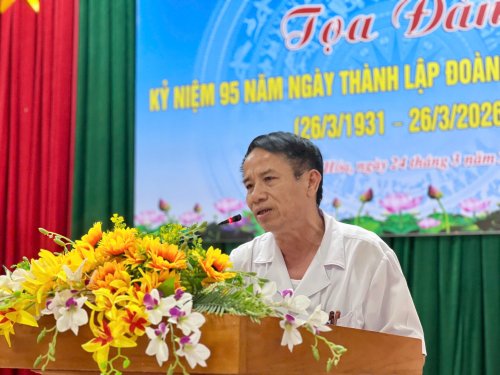 b&aacute;c lập.jpg